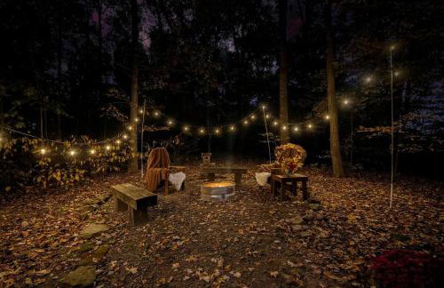 Impressive Log Cabin with Fireplace, Fire Pit and Hot-tub in Unionville, Indiana - Foto 49