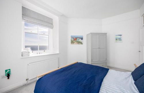 High Tides - Photo 10