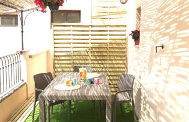 COEUR de GOUDARGUES! 3 ch, 3 SDB, Extérieur, CLIM - Foto 1