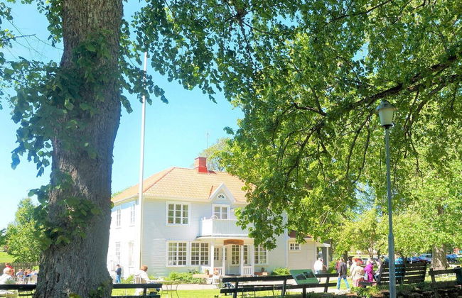 4 Person Holiday Home in Axvall - Foto 16