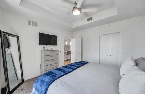 Luxury 1 BR with DEN Downtown Tampa Apt - City Views, Rooftop Pool, Workspace - Foto 14