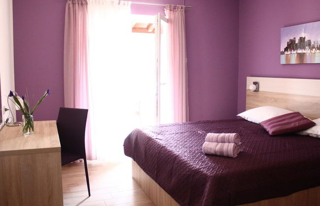 Exquisite Villa with Private Hot Tub in Grebaštica - Foto 2