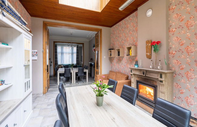 Beautiful Holiday Home in Dinant With Garden - Photo 21