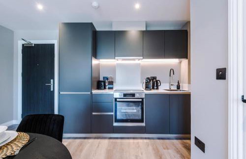 Stylish Modern Prime Location 2-Bed Flat - Foto 8