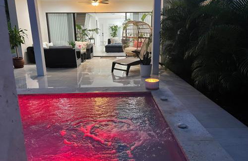 Ritzy Little House - Foto 31