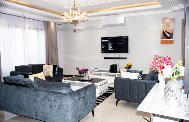 Lusaka Luxe - Your Private Oasis Awaits in the Heart of Zambia - Foto 1