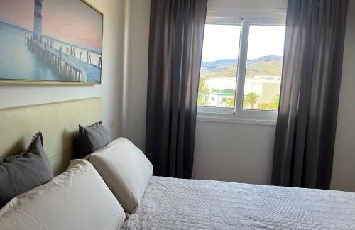 Melo Home Vecindario-Near AirPort-Elevator-Garage - Foto 2