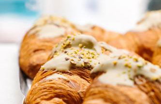 Monolago pool & view - Photo 4