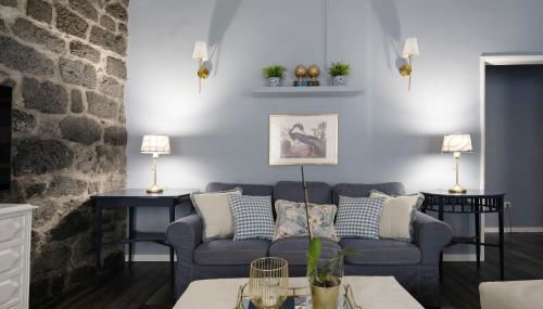 Pico Boutique House - Photo 5