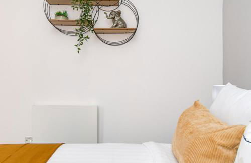 Pluxa The Hideaway - Fully private serviced apartment & parking - Foto 9