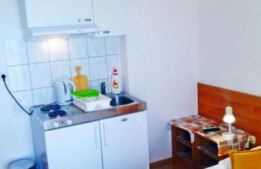 Apartments Eugen Pedisić - Photo 42