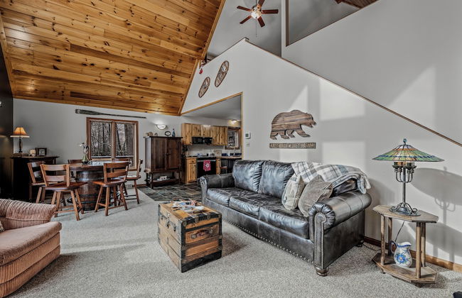 Sqyrls Nest - 3BR Retreat With a Hot Tub - Foto 29