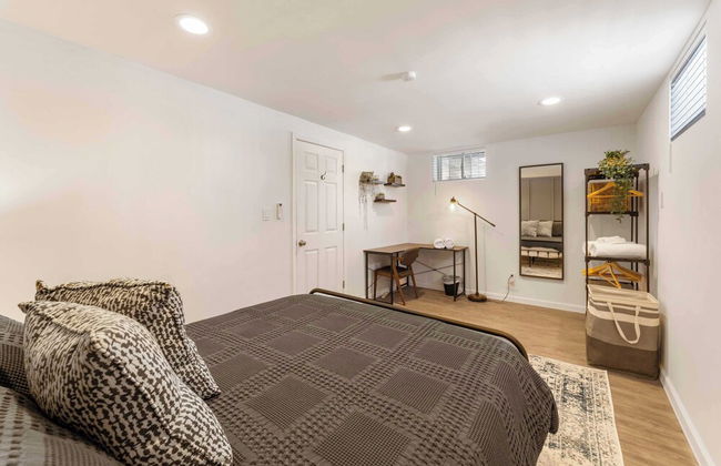 Birchwood by Avantstay Game Room + Lake Access - Photo 7