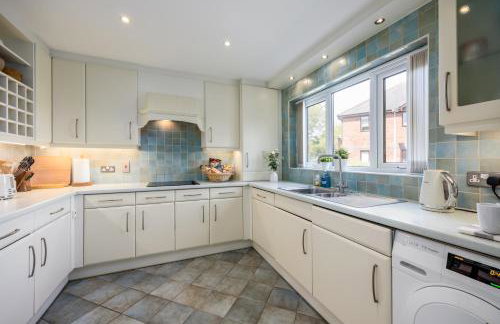 Poole Harbour-Poole Quay with 6 Beds, Free Parking - Foto 10