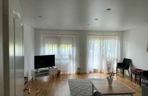 90m2 ruhige und lichtdurchflutete 3 Zimmer Duplexwohnung in Altperlach - Photo 1