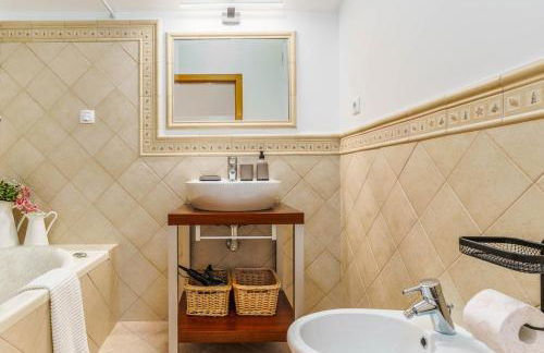 Bright 3-BR in Guia with Shared Pool by Lisbeyond - Foto 22