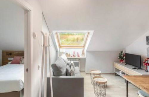 CHIC HUMARALET, pie de pistas, free parking - Foto 5