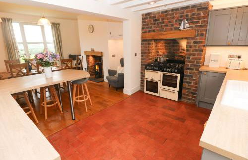 Copybush Cottage - Photo 14