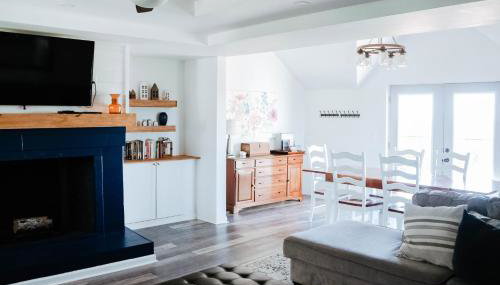 7 Min to Ark! - Fire Pit - Sleeps 11 - Foto 5