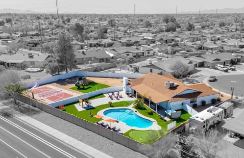 Sleeps 18 Private Pool & Hot Tub Playground - Photo 60