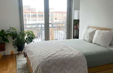 Spacious Modern Greenpoint Studio with Luxury Design and Easy Midtown Access - Foto 1