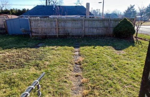 Perfect Combo of Charm & Comfort- 2Bedroom Home - Foto 33