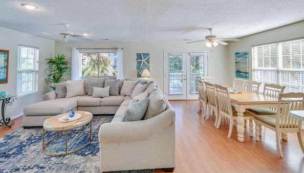 Surfside Beach Oasis w/ Private Pool & Gas Grill - Photo 5