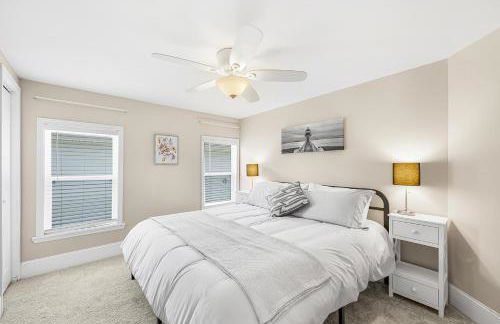 300 Degree Views, NEW HotTub, Firepit, Lighthouse - Foto 31