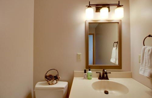 Lakefront Brainerd Cabin with Fireplace! - Photo 25