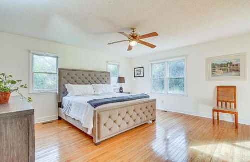 Secluded Mount Pleasant Home - 6 Mi to Beaches! - Photo 11