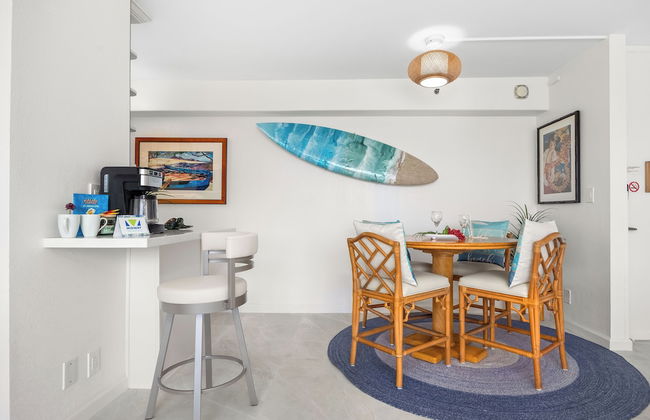 Diamond Head and Ocean views with King Bed and Parking - Foto 49