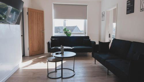 Stylish 3BR Stay by Hampden No 161 with Free Parking - Foto 5