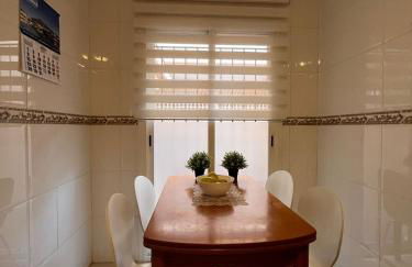 Ático con Vistas al Mar y con Piscina frente a Castillo Sohail - Photo 10