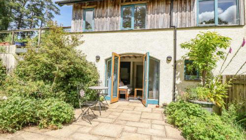 The Garden Flat - Photo 1