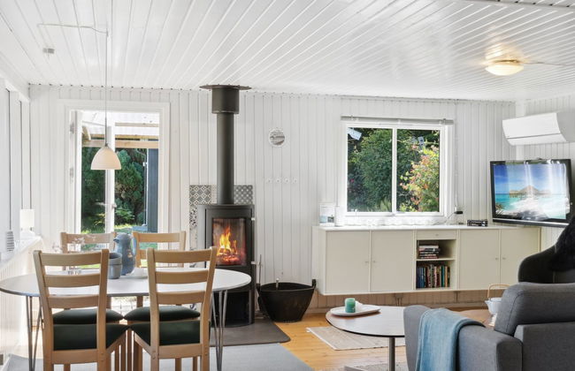 "Self" - 400m to the fjord - Foto 31