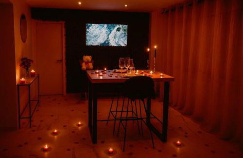 Love Room Royan - Foto 13