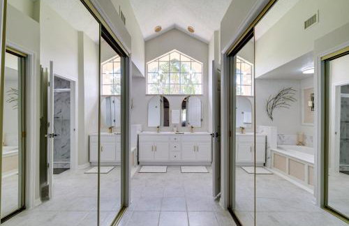 Family Getaway with Games and Pool in Spring Hill - Foto 17