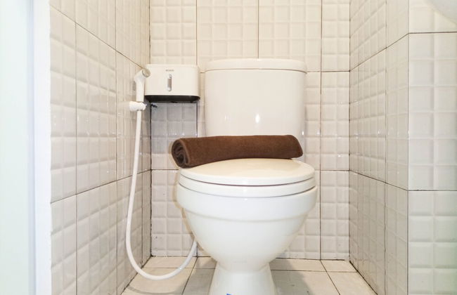 Tranquil And Comfort Studio At De Prima Apartment - Photo 14