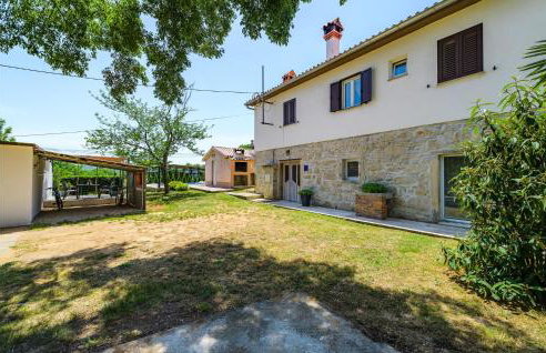 Amazing Apartment In Podpican With Wifi - Foto 9