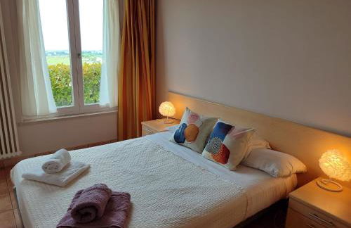 Nice apartments lake view & free parking - Photo 32