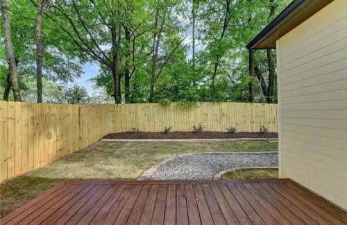 Grant Park Bungalow - Photo 11