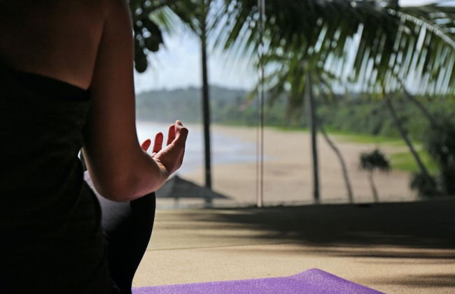 Modern Beach Villa With Roof Garden - Photo 8