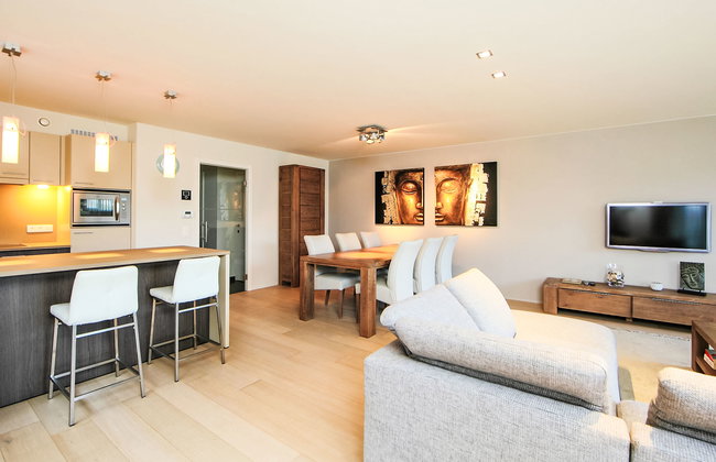 Cocoon with parking - Photo 8