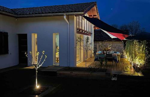 Haurren Zoriona - Maison Basque Moderne Climatisée avec Jacuzzi - Foto 6