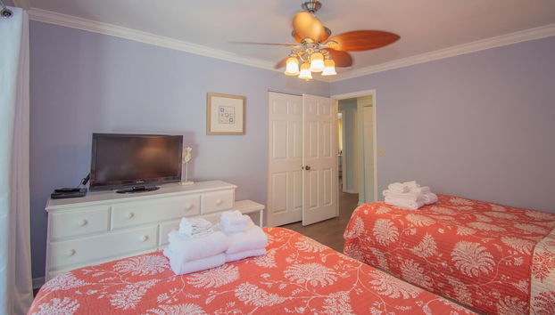 380 Tarpon Blvd - Foto 3, Habitación