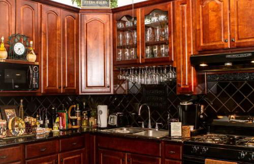 La Villa By The Riverwalk - Photo 22