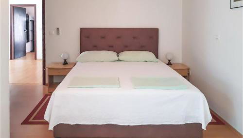 Awesome Apartment In Rogotin-Ploce - Foto 5