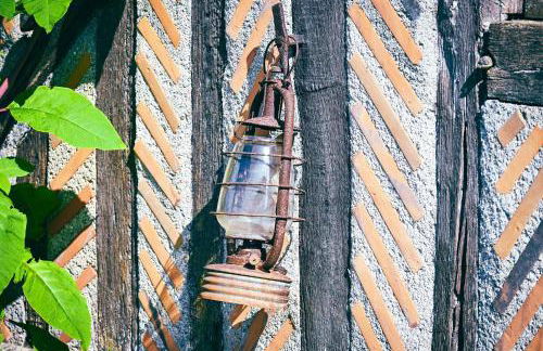 La Breteche-Le château et les dépendances - Photo 53