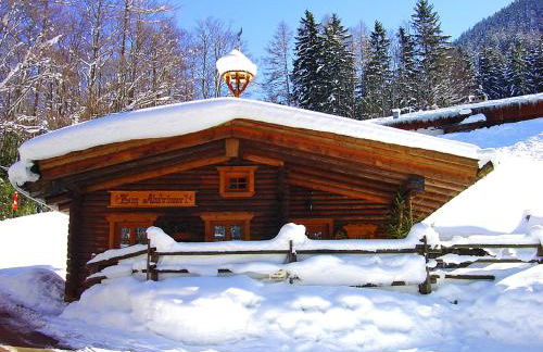 Almbrünnerl die Almhütte auf der Raffner Alm - Foto 1