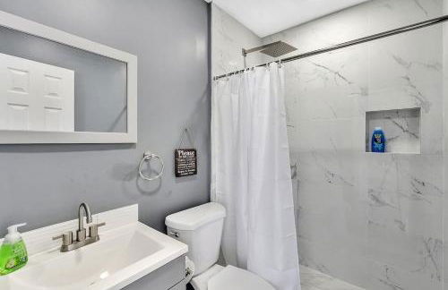 Amazing Big 2 Bedroom Apartment Beach & Casino - Photo 19